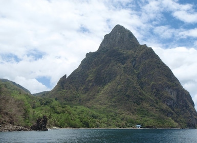 Gros Piton Hiking Tour and Sulphur Spring Bath