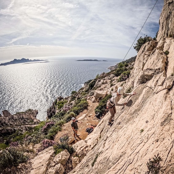 Picture 1 for Activity Climbing Discovery Session in the Calanques near Marseille