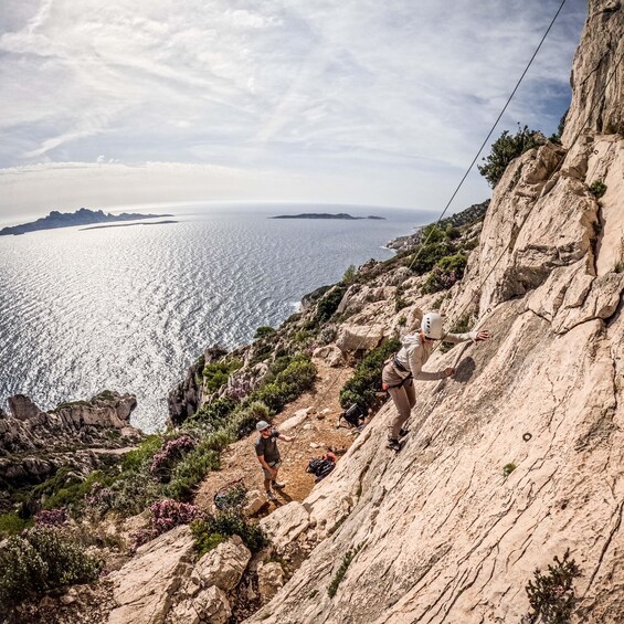 Picture 1 for Activity Climbing Discovery Session in the Calanques near Marseille