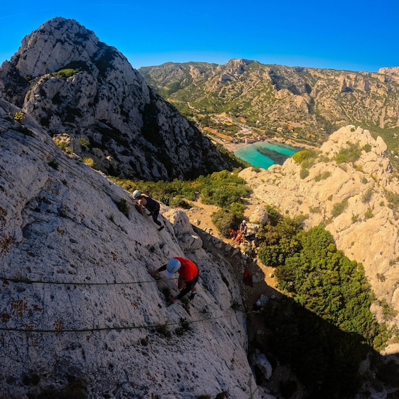 Climbing Discovery Session in the Calanques near Marseille