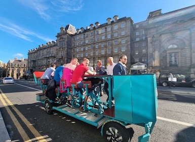 Newcastle: Private Unlimited Drinks Beer Bike Tour