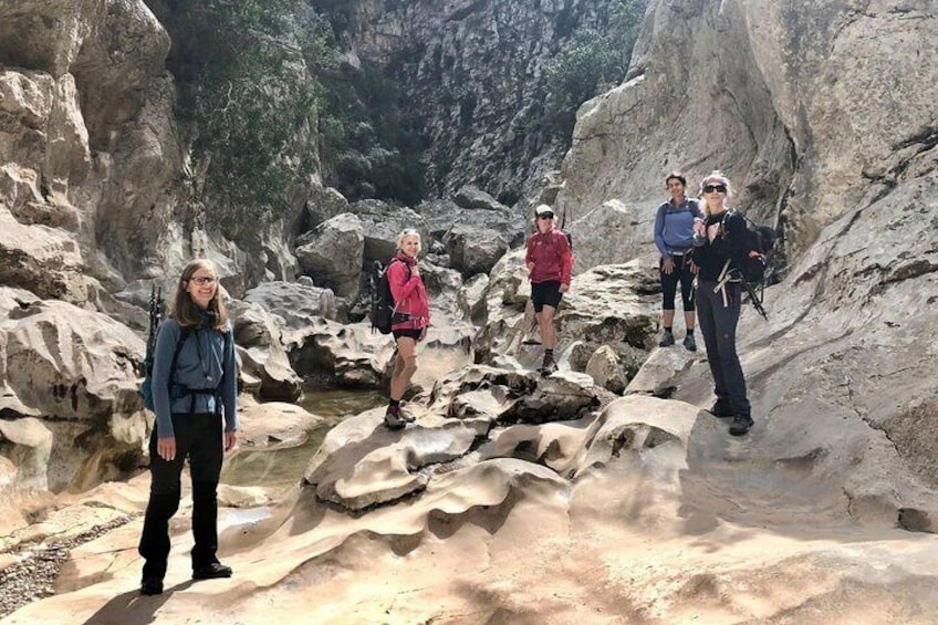 Hike the canyon of Torrent de Pareís 