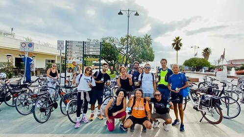 Forte Dei Marmi: E Bike Tour og skjulte perler med en lokal