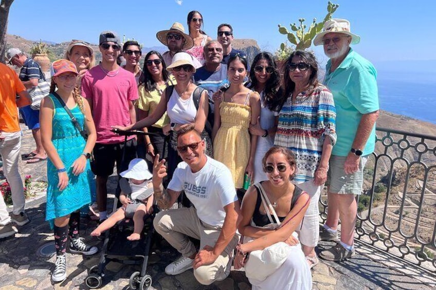 Half Day Private Tour to Messina Taormina and Castelmola