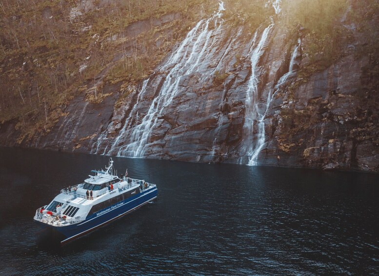 From Bergen: Mostraumen Fjord and Waterfall Cruise