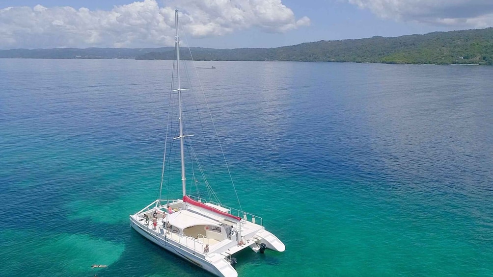 Picture 4 for Activity Samaná: Catamaran Boat Tour with Snorkeling and Lunch