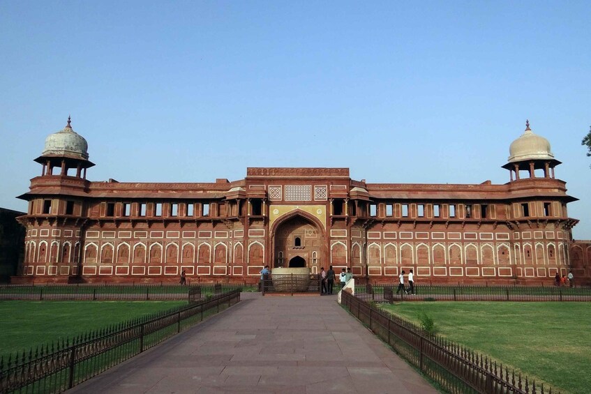 Picture 2 for Activity From Delhi: Taj Mahal and Agra Fort Private Tour by Car