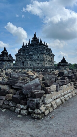 Picture 3 for Activity Yogyakarta : Explore Hidden Temple and Prambanan