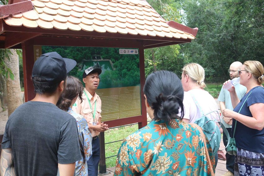 Picture 12 for Activity Siem Reap: Angkor Wat Sunrise Small-Group Tour