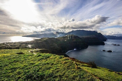 Half Day of Secrets: Madeira 4x4 Private Tour