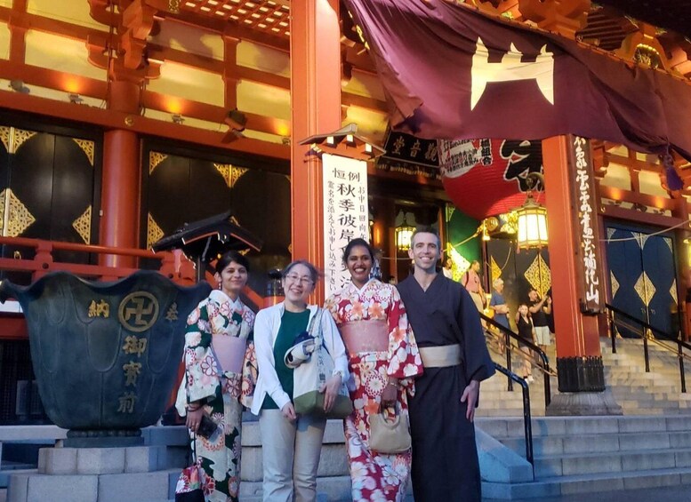 Picture 7 for Activity Asakusa: Exquisite lunch after history tour