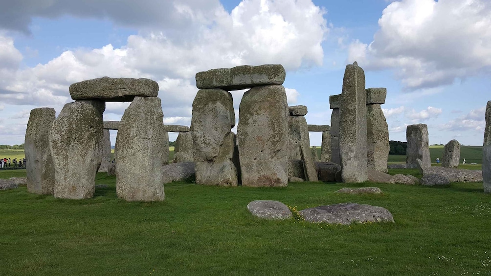 King Arthur Tour: Stonehenge, Glastonbury and Avebury