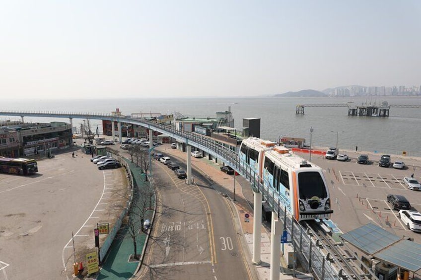 Weolmi Sea train
