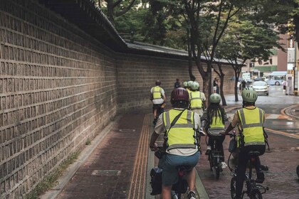 Seoul: Afternoon Happy Hour Tour