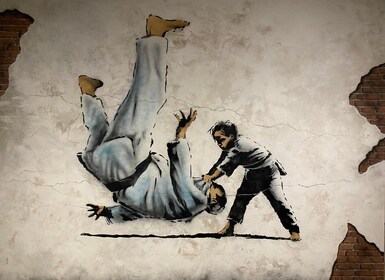 Krakow: Muzeum Banksy Entry Ticket