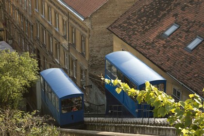 Zagreb: Visita privada a pie por la ciudad y la montaña Medvednica