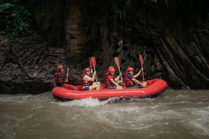 Red Paddle Rafting by Bali Made