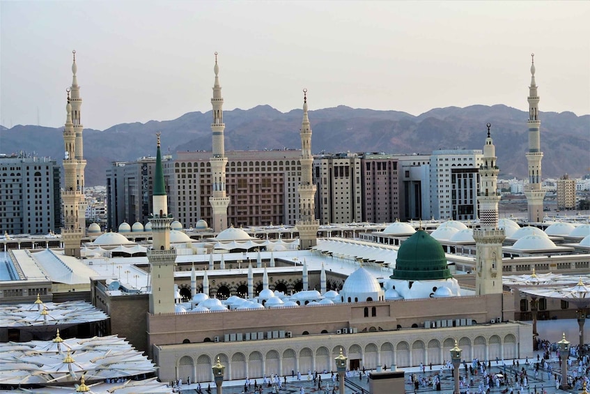 Picture 4 for Activity Madinah Ziyarats: Holy Places Visit