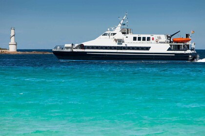 Formentera : billet de ferry aller-retour depuis Ibiza