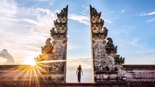Ost-Bali: Lempuyang Gates, Tenganan, & Wasserpaläste Tour