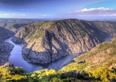 Von Santiago aus: Ribeira Sacra Geschichte & Kunst Trip mit Kreuzfahrt