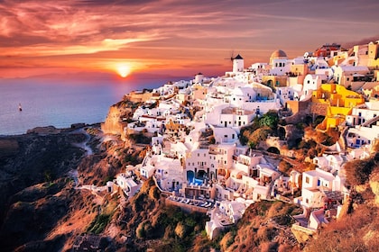 Santorini: Santorini: Yksityinen opastettu kierros auringonlaskunäkymällä