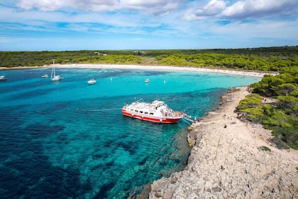 Menorca: Full-Day Boat Tour with Paella Lunch