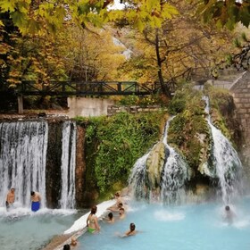 Thessalonique : Visitez les thermes de Pozar et les chutes d'eau d'Edessa