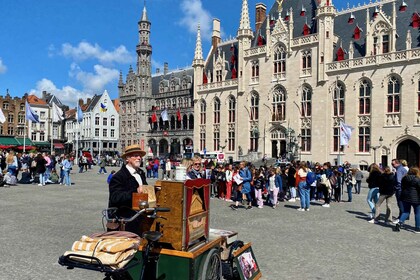 Lo más destacado de Brujas: viaje desde París: almuerzo en barco, cerveza y...