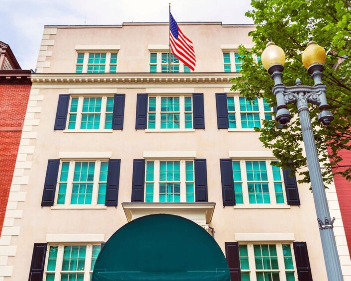 Picture 5 for Activity DC: 'Hidden Halls of Power' Lafayette Square Walking Tour