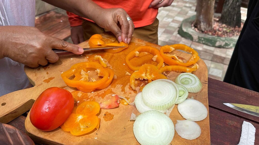 Picture 17 for Activity Salvador: Baiana Cooking Class with Market Visit & Lunch