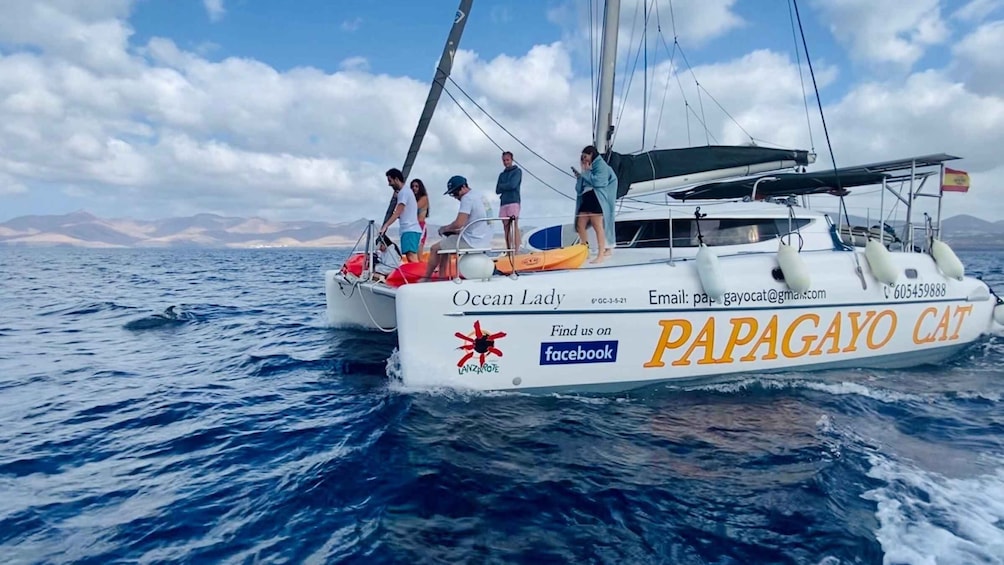 Luxury 4 hour private sailing to Papagayo Beaches