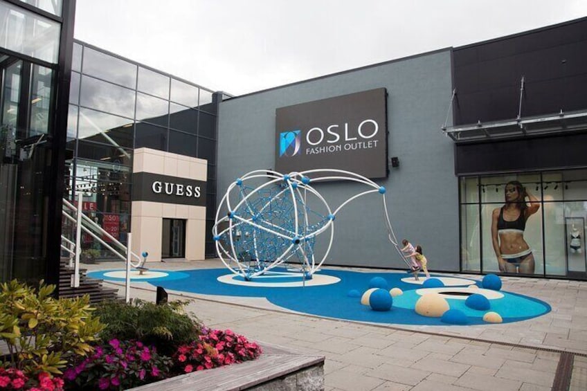 Private Shopping from Oslo Hotels to Oslo Fashion Outlet