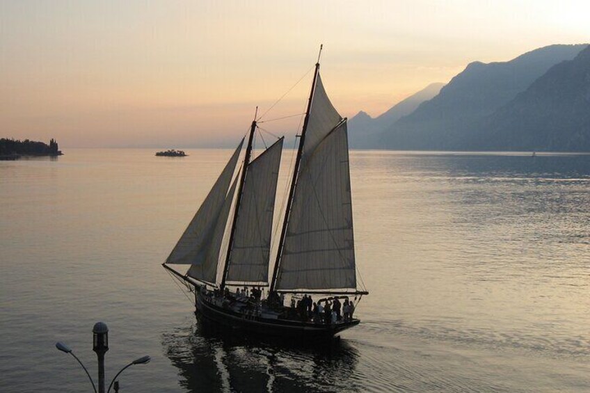 Romantic Cruise