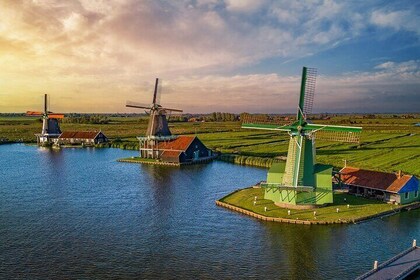 Holland Countryside Private Windmill Tour from Amsterdam