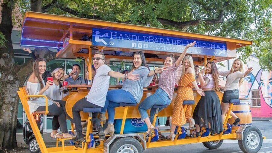 All Inclusive Indianapolis Mobile Pub Tour and Experience