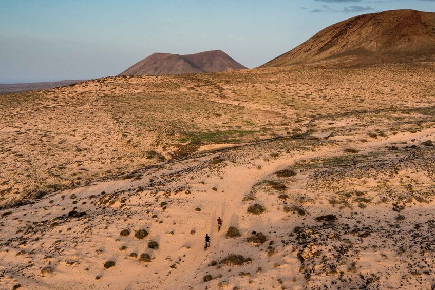 Picture 2 for Activity Corralejo: E-Bike Rental with Map to Popcorn Beach & Volcano