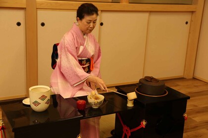 Tokio: Zen beoefenen met een Japanse theeceremonie