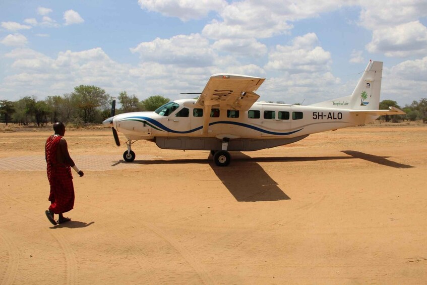 Picture 1 for Activity From Zanzibar: Day trip Safari to Mikumi by flight