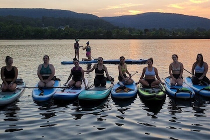 Private Fun Adventures on a Stand Up Paddleboard in Chattanooga