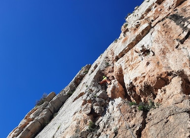 Climbing Day: a climbing day on an amazing crag in Sardinia
