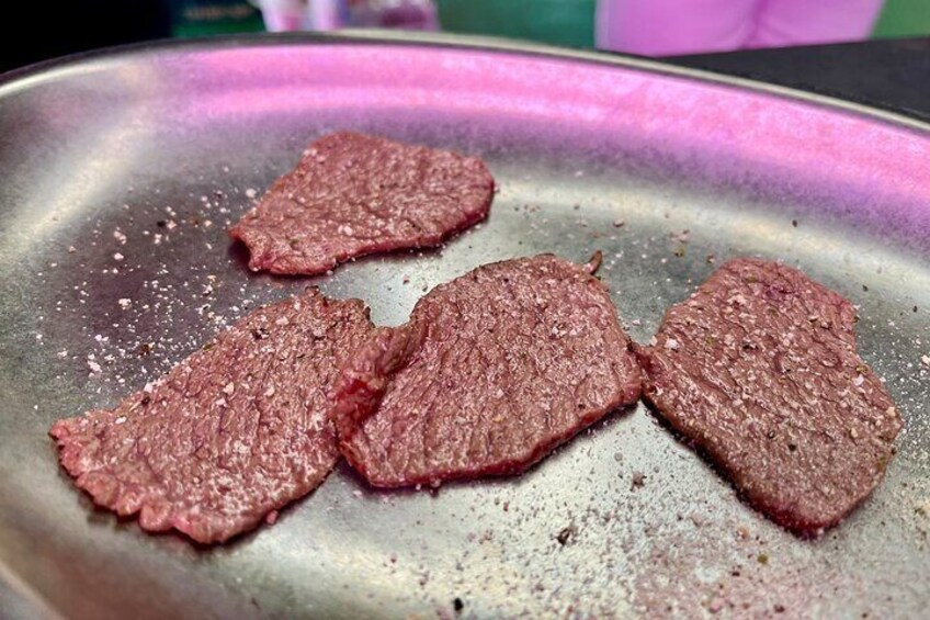 Mangwon Market Food Tour: Hanwoo Beef to Kimchi Dumpling