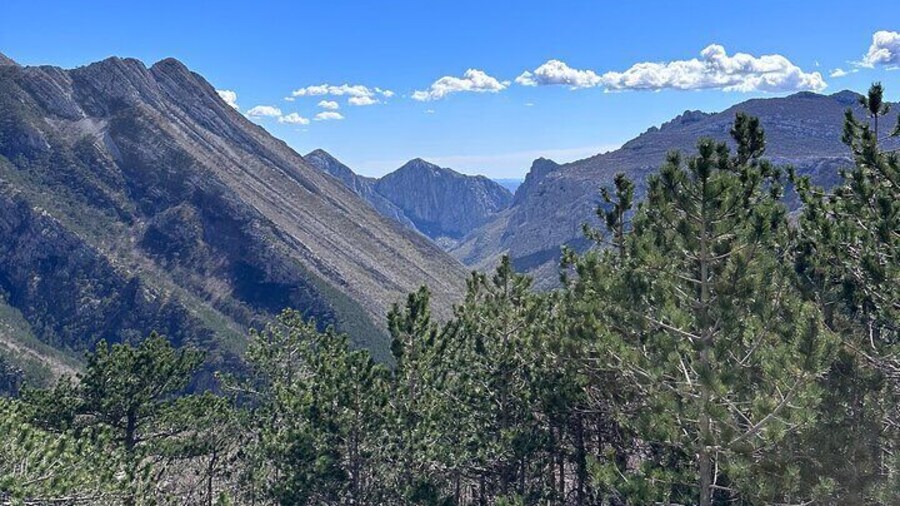 Private Paklenica Hiking Tour from Zadar up to 8 people
