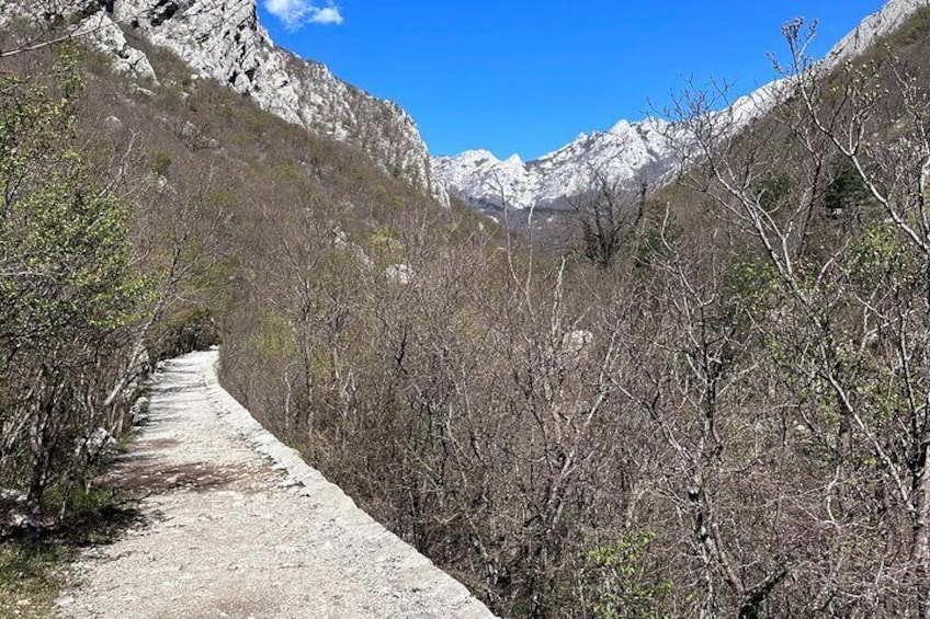 Private Paklenica Hiking Tour from Zadar up to 8 people