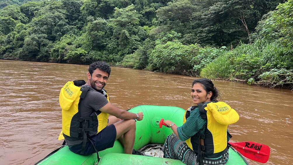 Nosara: River Wildlife Safari by Raft with Transfer & Snack