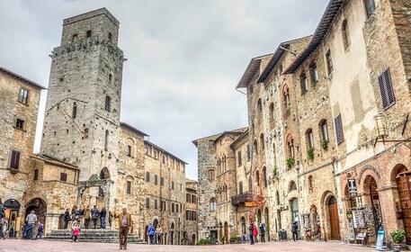 Fra Livorno: Guidet dagstur til Siena og San Gimignano