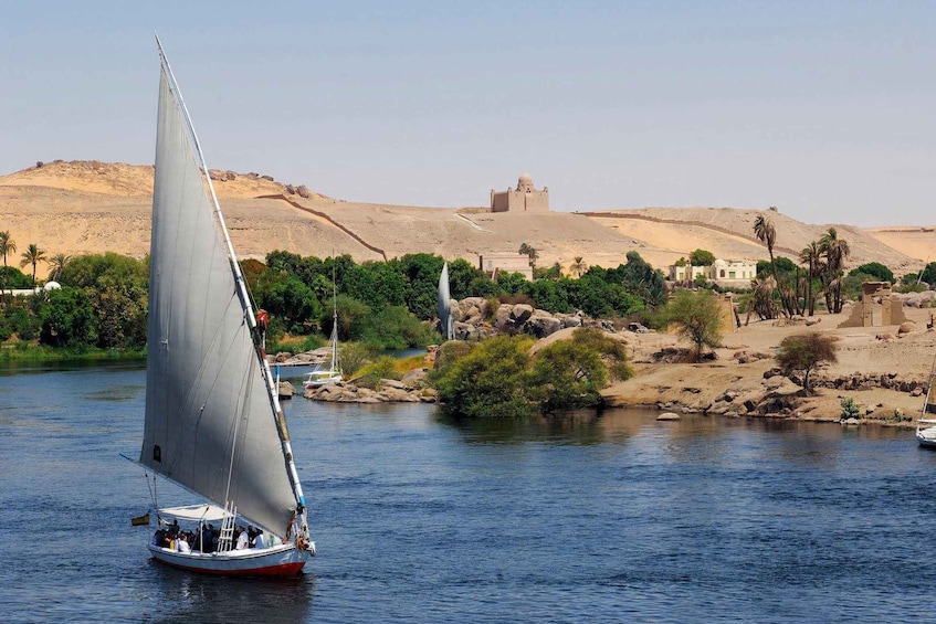 Picture 3 for Activity Luxor: Half Day Motor Boat Ride with Banana Island Visit