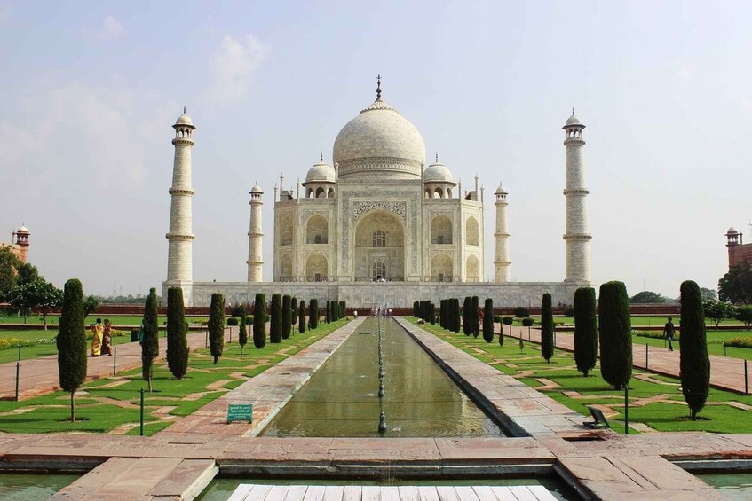 Picture 5 for Activity From Mumbai: Overnight Taj Mahal Tour with Flight & Hotel