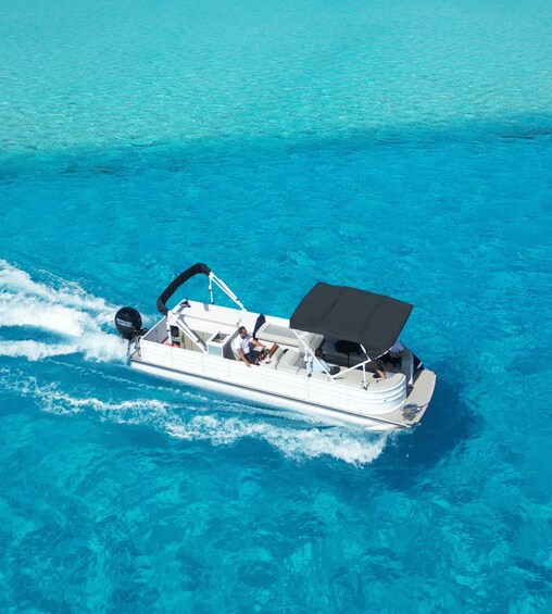 Bora Bora Private Lagoon Tour on a Prestigious Pontoon Boat