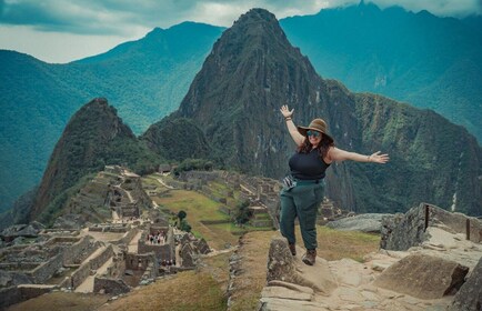 从 Aguas Calientes 出发：马丘比丘门票和私人旅游